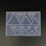 Professzionális szilikon öntőforma, átlátszó, háromszögek 6,4 x 9 x 2,2 cm 5 db/